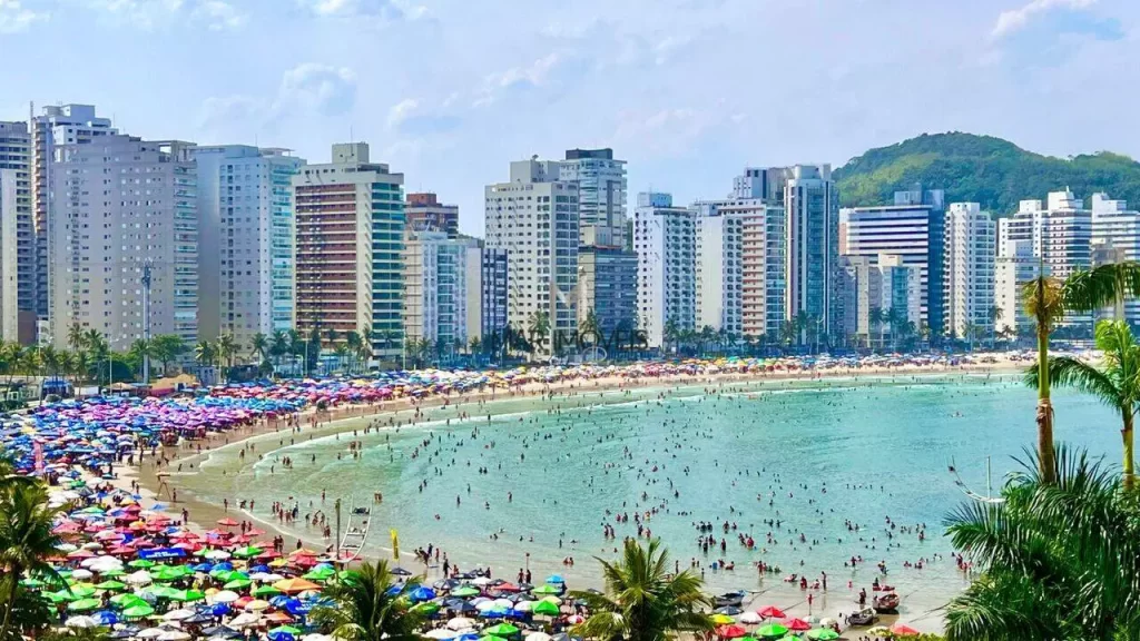 Praia das Astúrias tradição e beleza