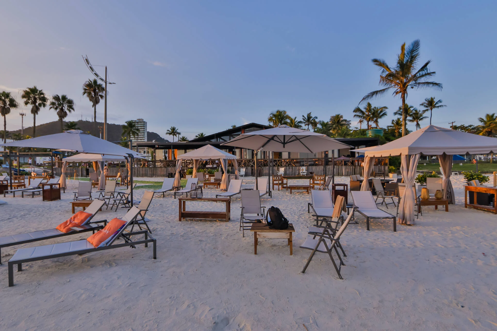 Viva o Beach Club Praia Verde no Guarujá