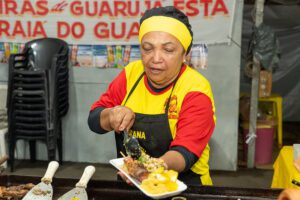 Arraiá do Guaibê: A Festa Julina que Encanta o Guarujá e Impulsiona a Solidariedade