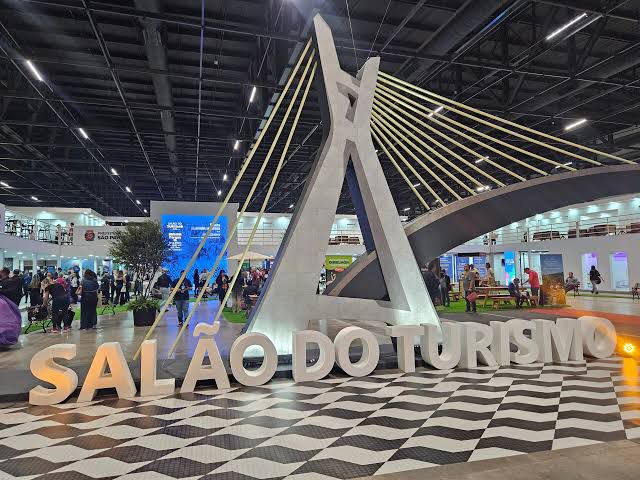 Guarujá marca presença no 9 Salão Nacional do Turismo e reforça potencial como destino estratégico no Brasil